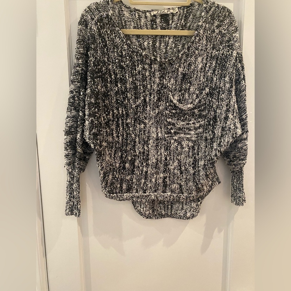 Chloe K Black and White pull over sweater with sequins